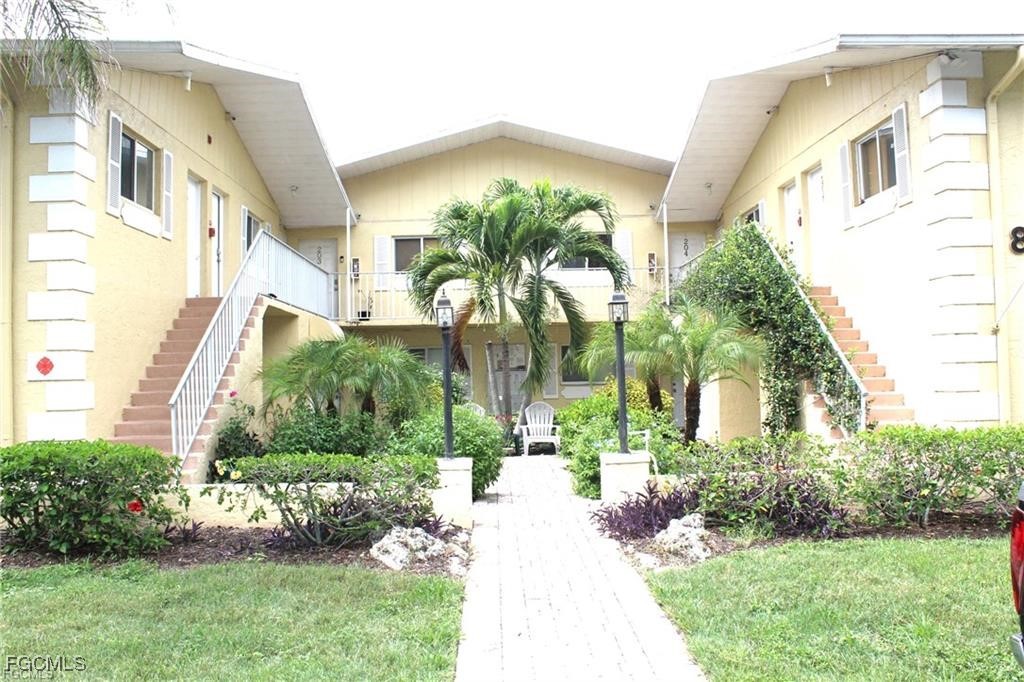 8162 Country Road, Apt 201