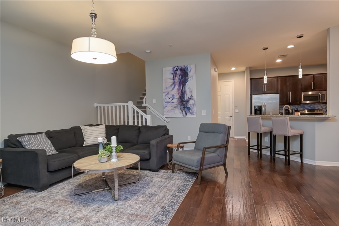 11845 Palba Way, Apt 7301