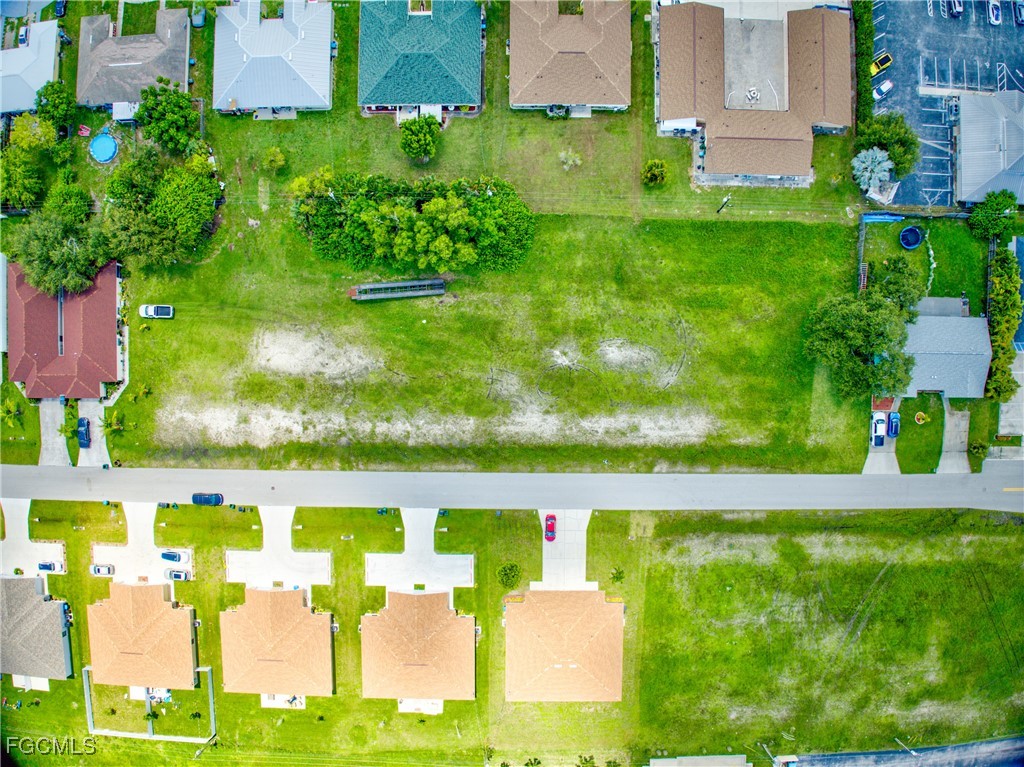 1302, 1216, 1222 SE 8th Place