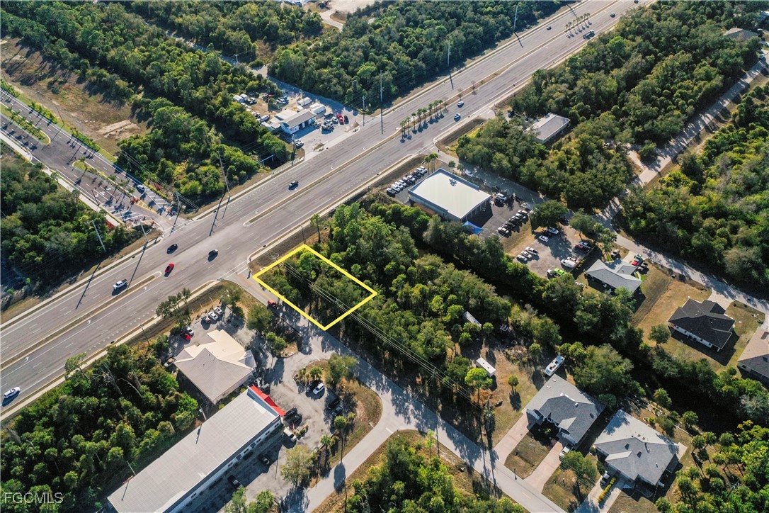 744 Tamiami Trail