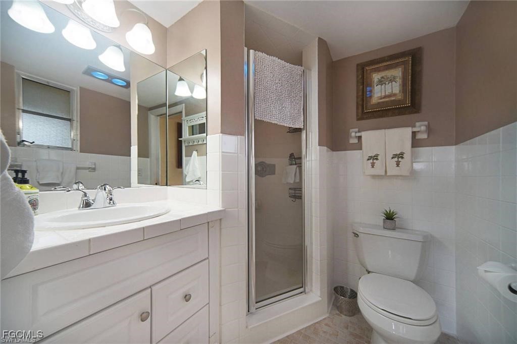 4613 SE 5th Avenue, Apt 203