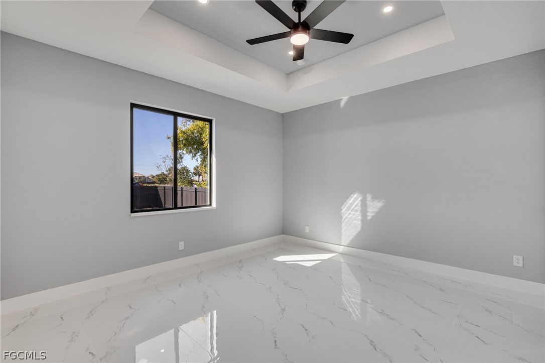 212 NW 31st Place