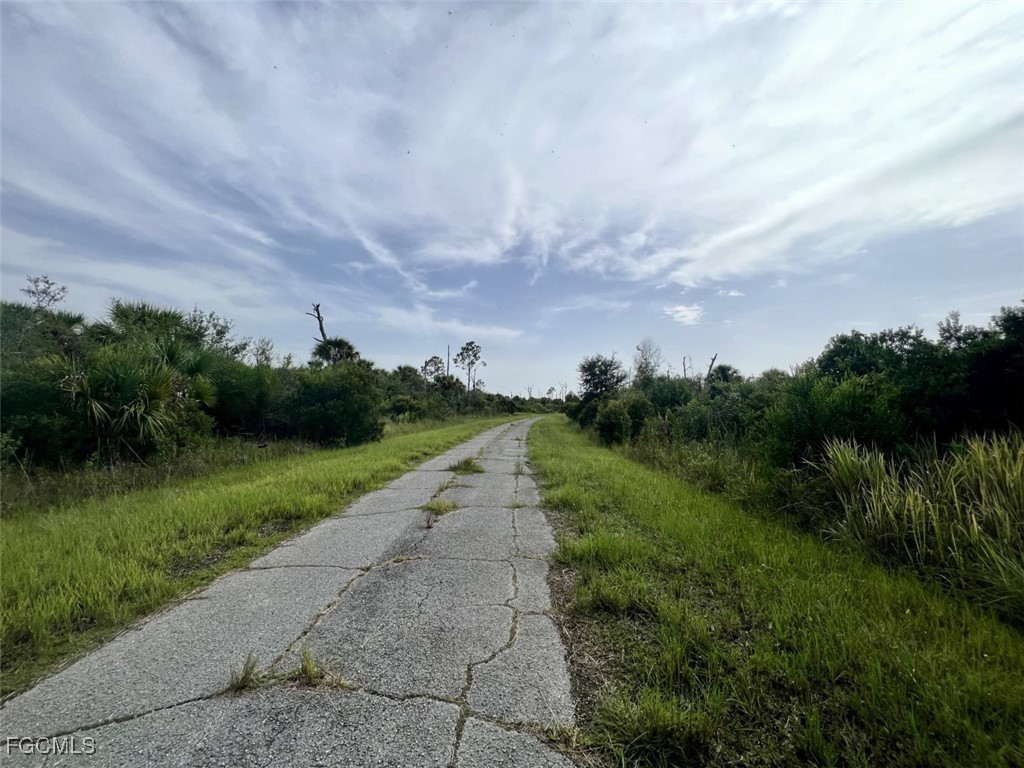  Ewen Drive