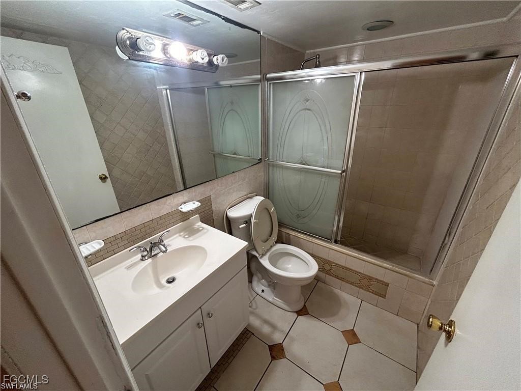 2828 Jackson Street, Apt H5