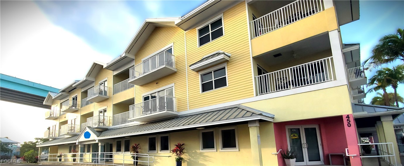 450  Old San Carlos Boulevard, Apt G108