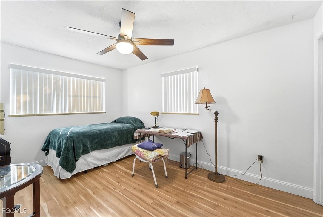4311 S Pacific Circle