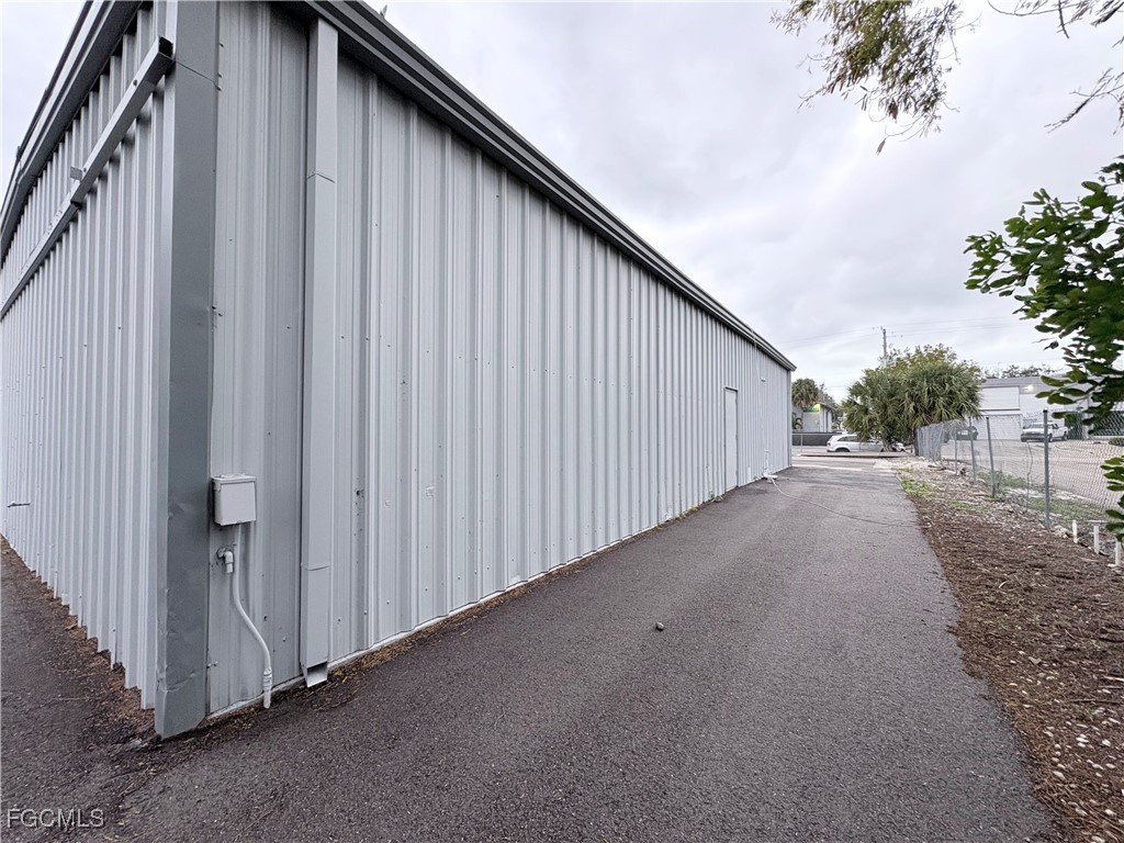 6344 Janes Lane