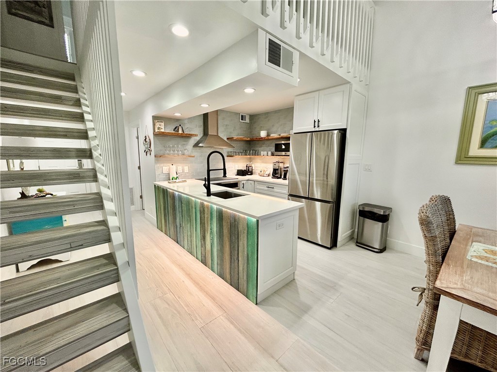 2122 Gulf Beach Villas