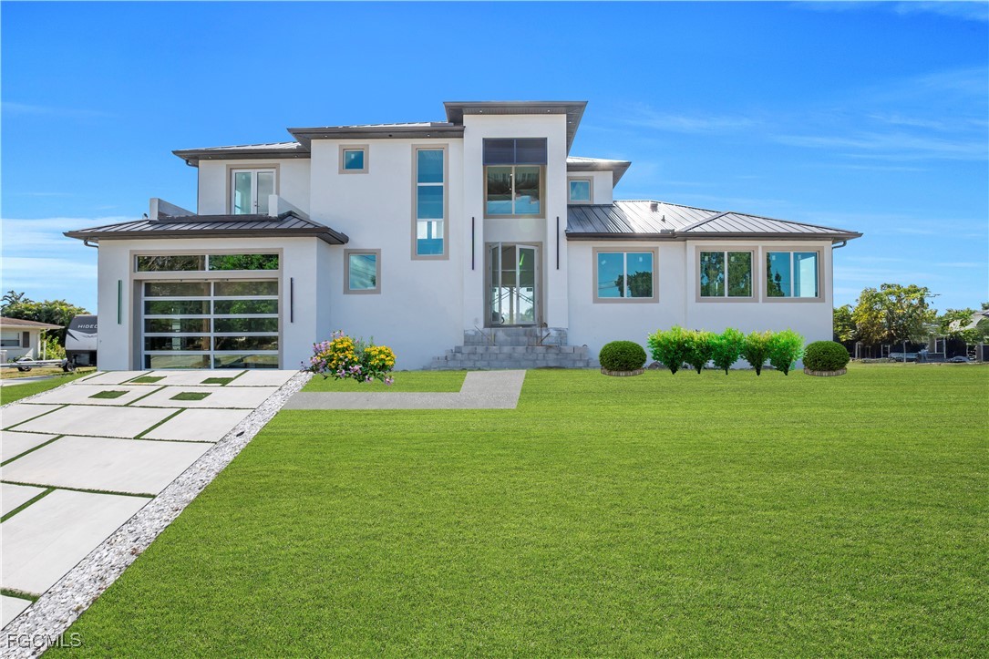1732  Cascade Way
