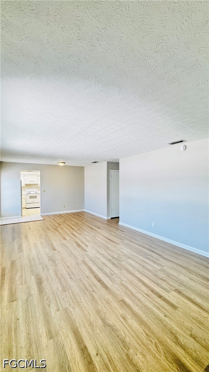 3619 SE 9th Place, Apt 3