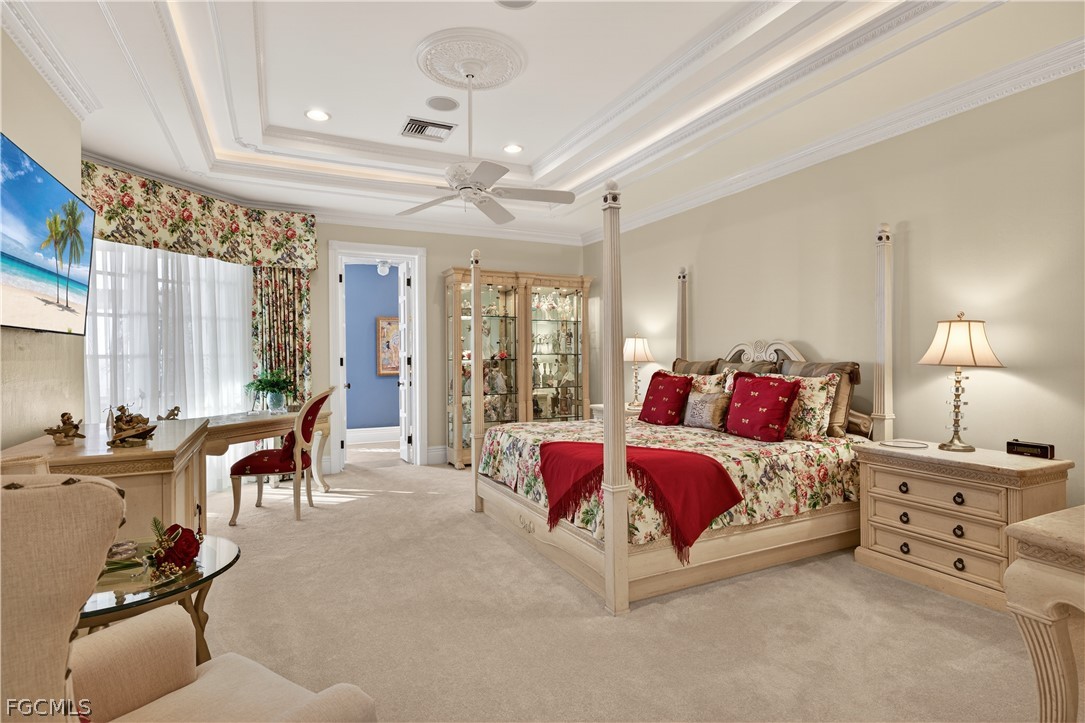 12782 Yacht Club Circle