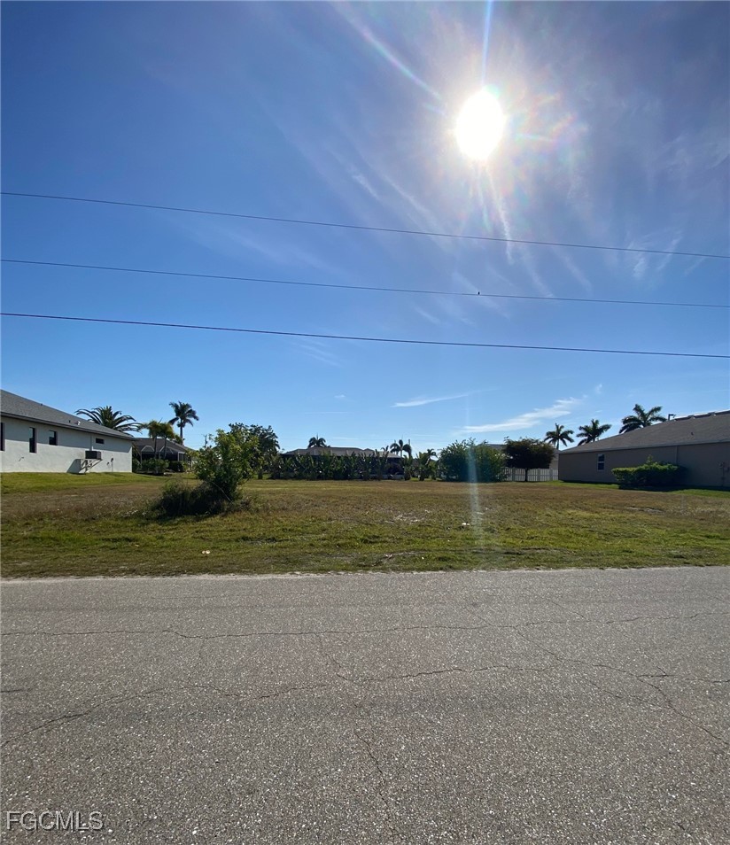 2907 SW 25th Place