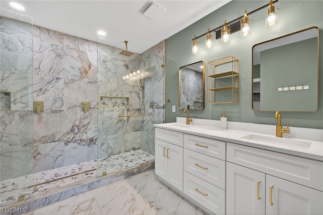 630 SW 11th Place