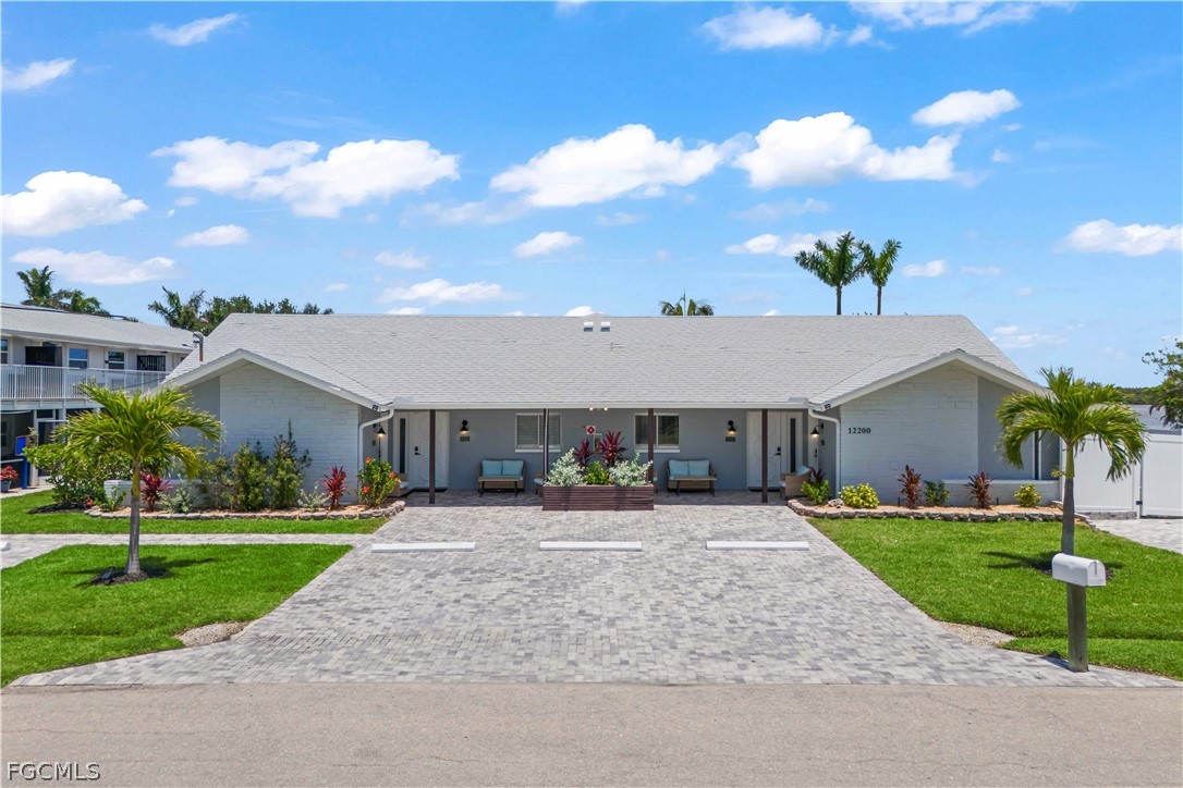 12200/12210 Shoreview Drive