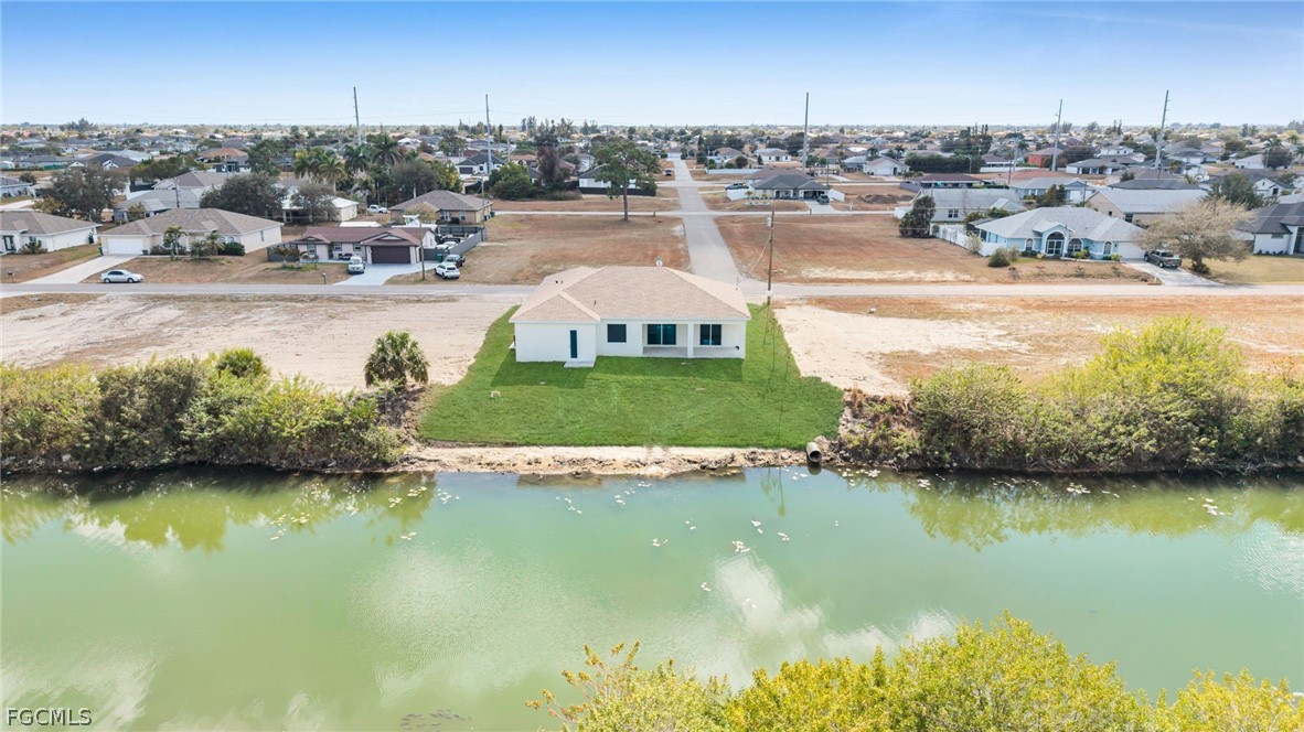 351 NE 25th Street