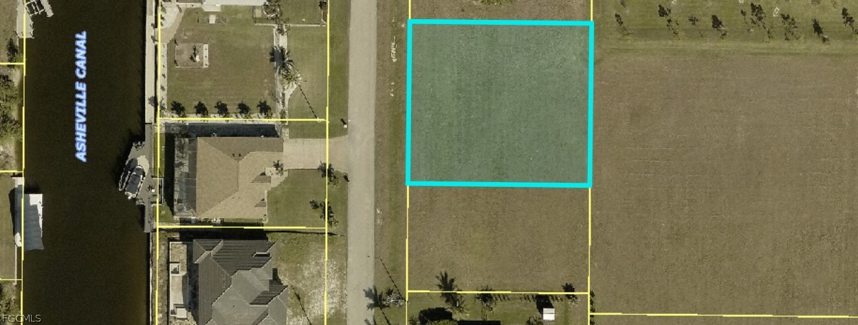 1023 NW 32nd Place