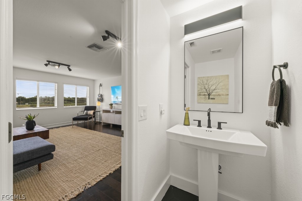 2648  Fairmont Isle Circle