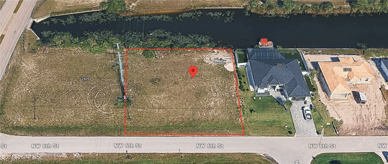 2403 NW 6th Street