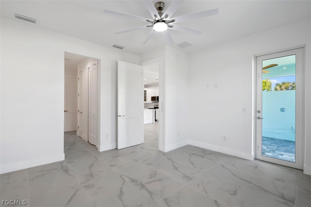 1105 SE 38th Street