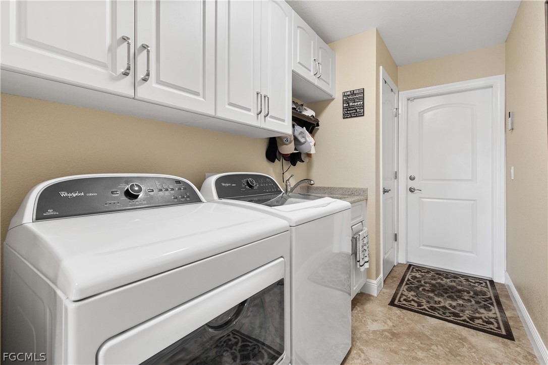 2818 SW 39th Street