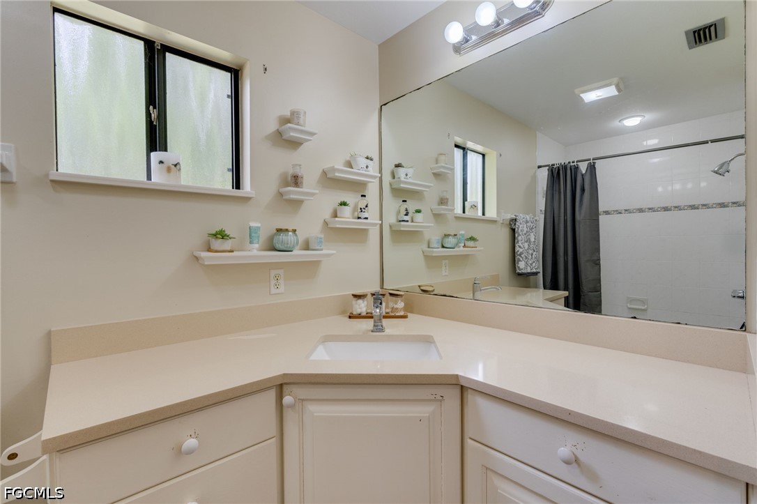 4613 Orange River Loop Road