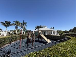9580  Gladiolus Preserve Circle