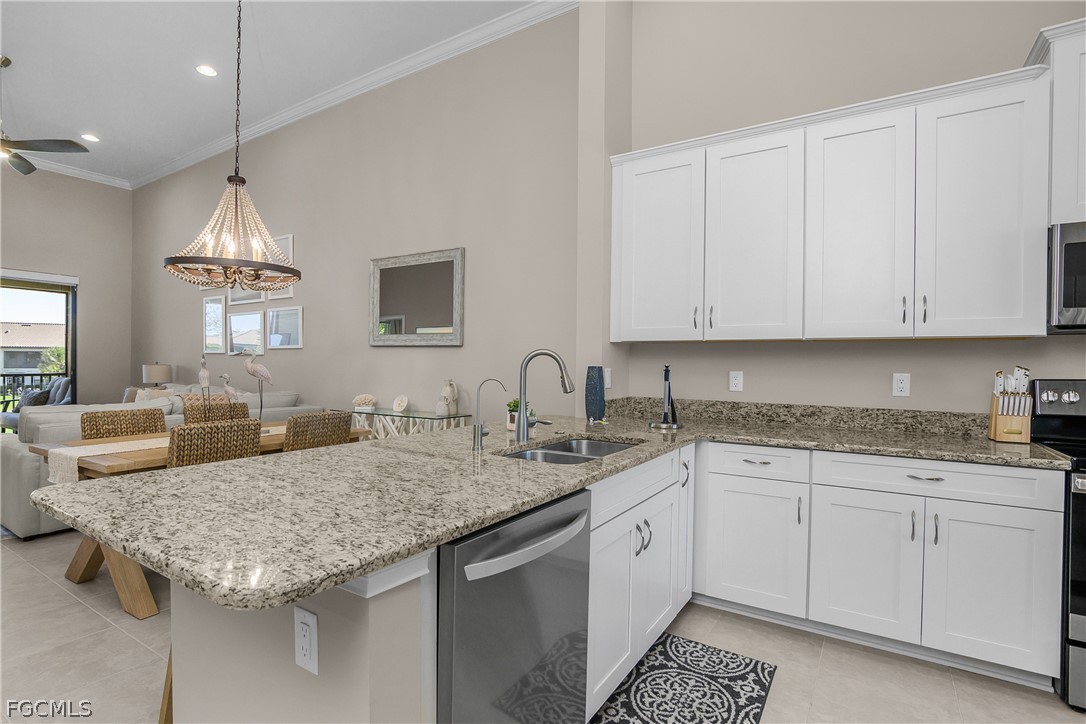 9366 Pocida Court, Apt 203