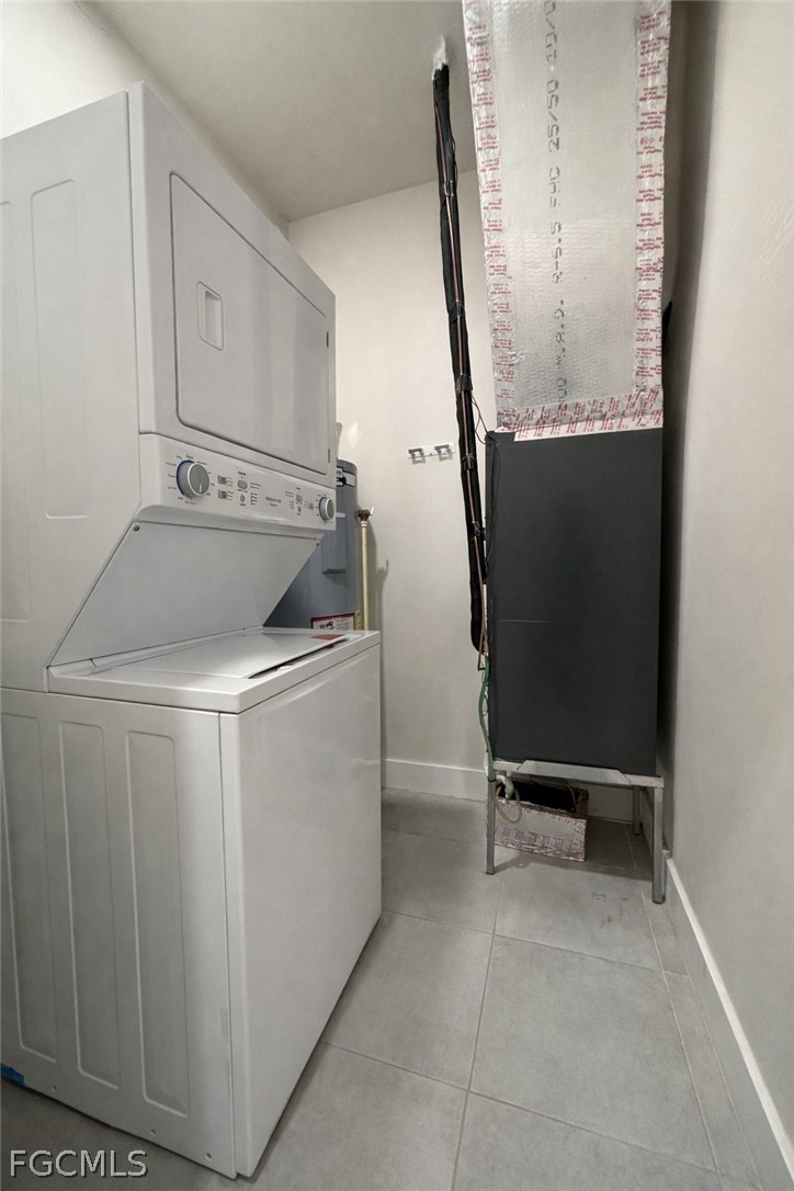 3303 SW 8th Place, Apt 106