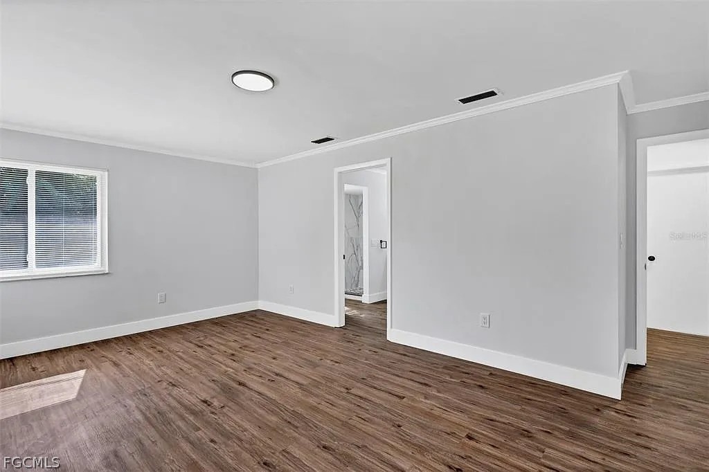 4289  Yucatan Circle