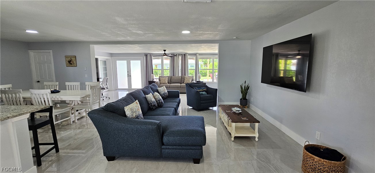 251 SE 46th Street