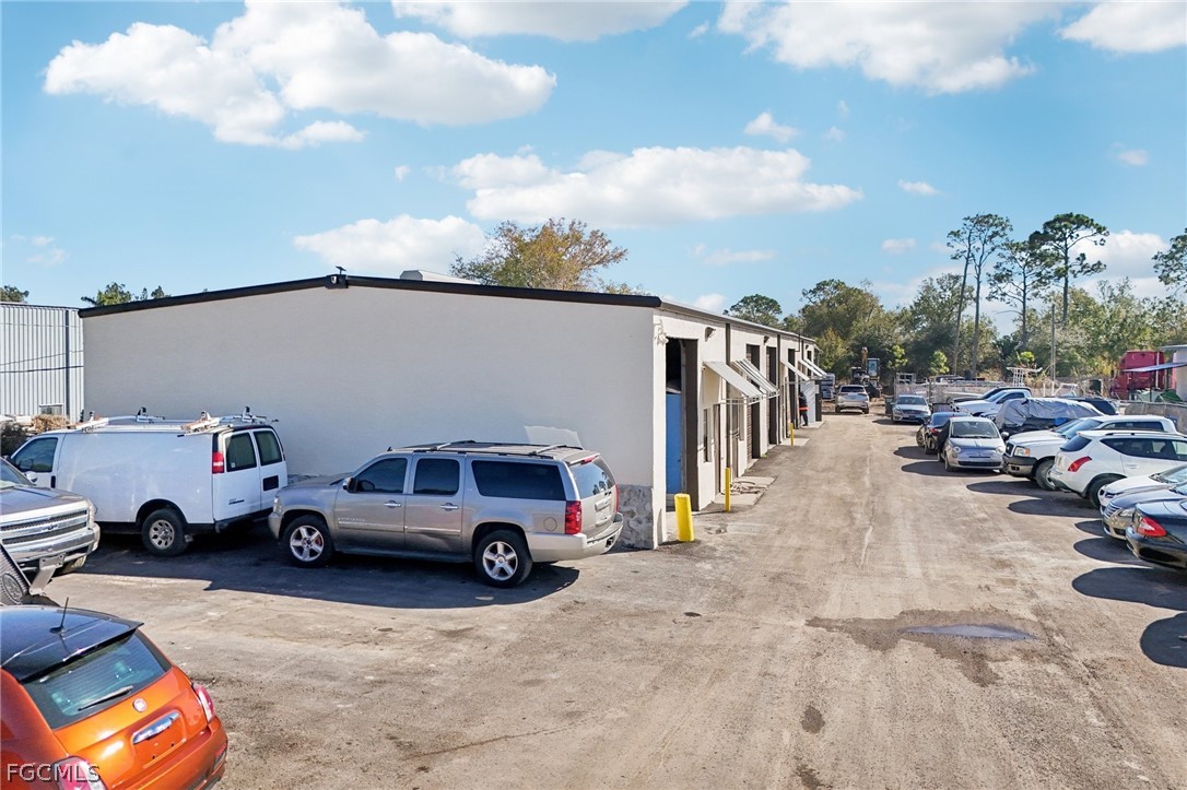 7521  Aluminum Road