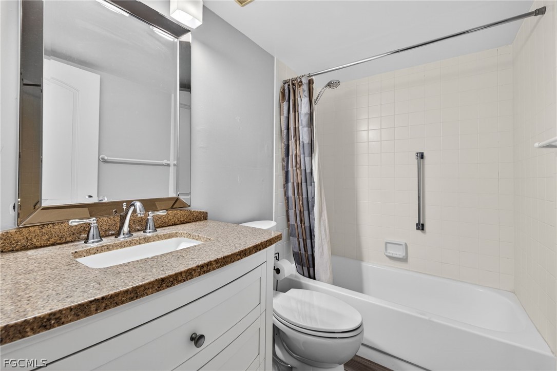7430  Lake Breeze Drive, Apt 313