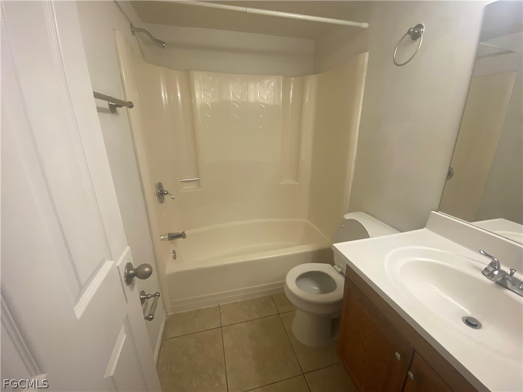 2670 Park Windsor Drive, Apt 405
