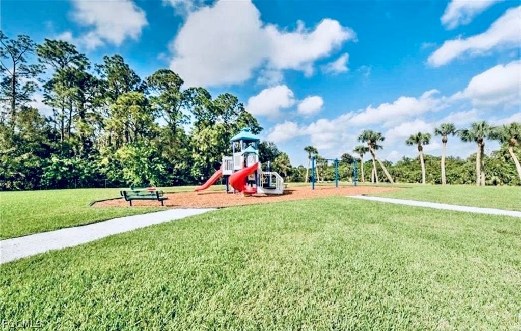278 Shadow Lakes Drive