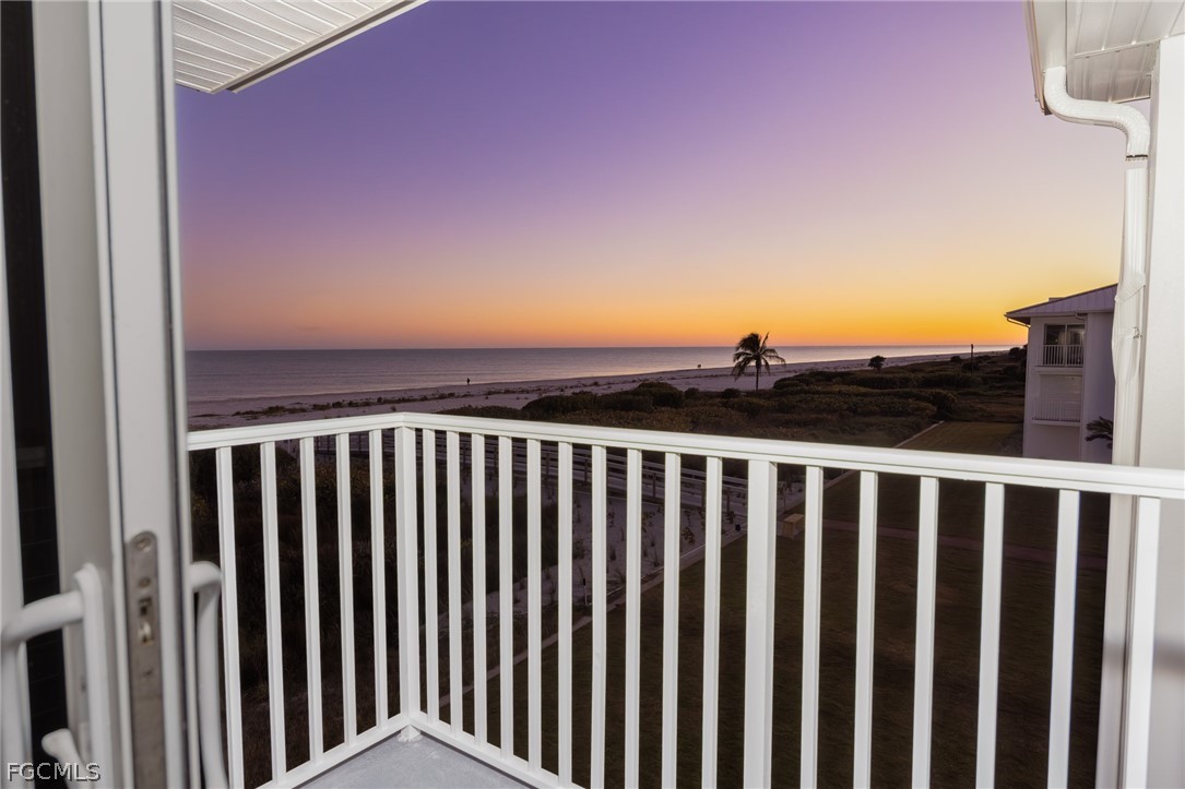 1341 Middle Gulf Drive, Apt 5C