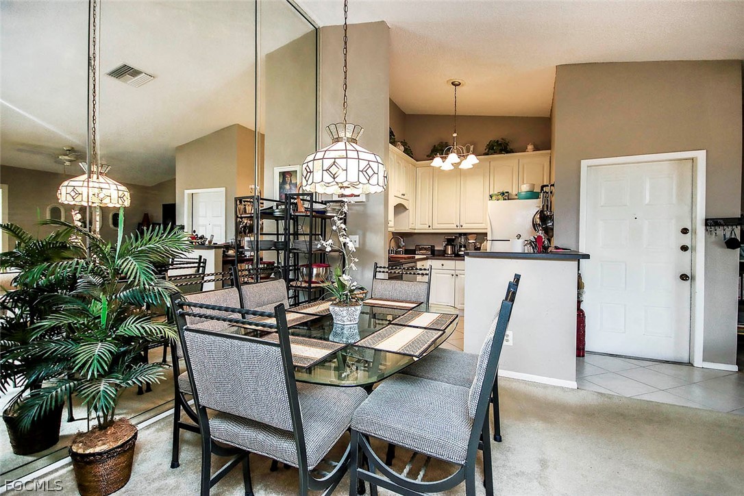 8121 S Woods Circle, Apt Unit 5