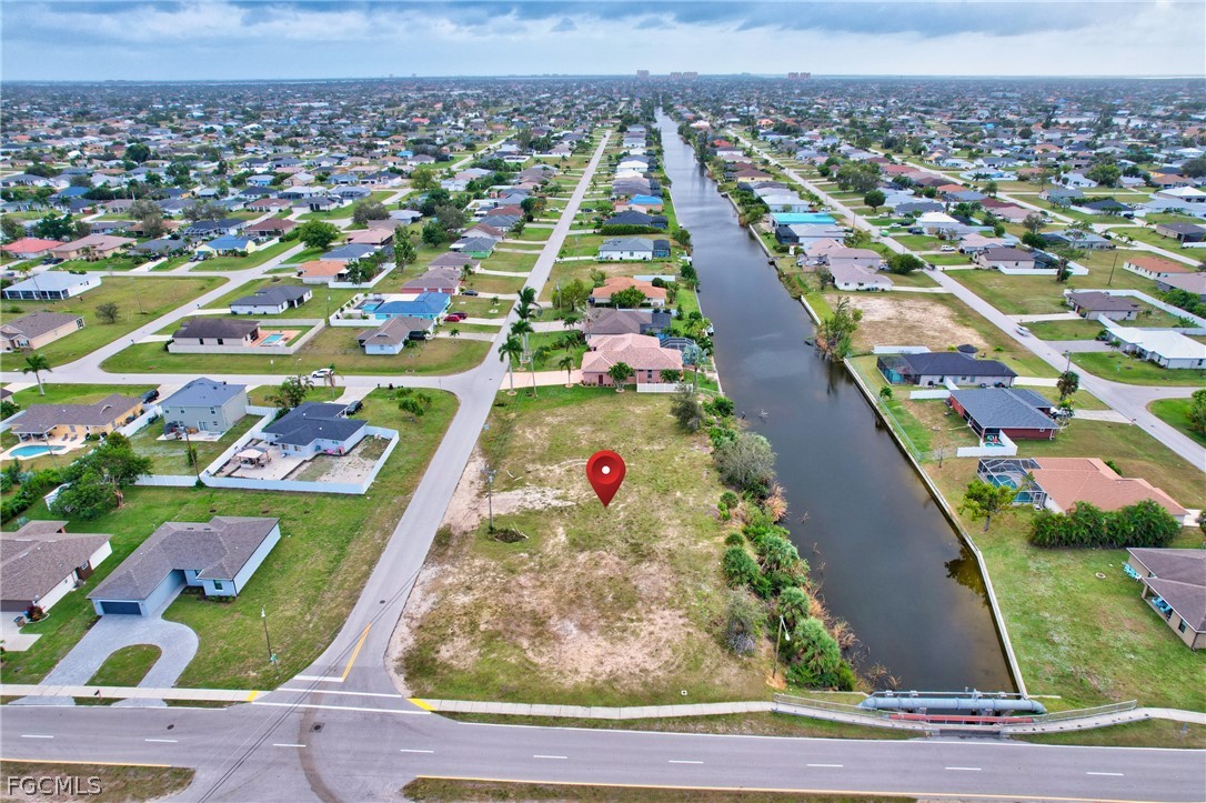 3206 SW 11th Place