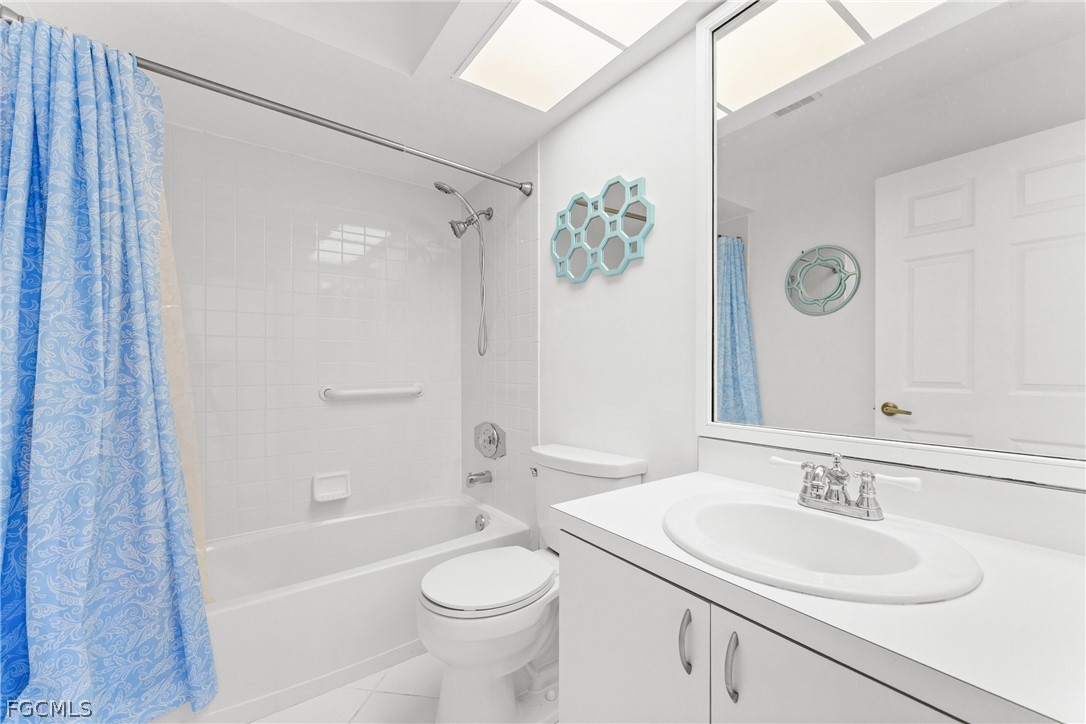 12739 Devonshire Lakes Circle