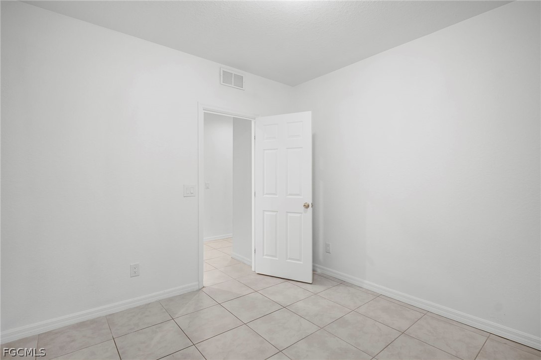 3309 armstrong Court