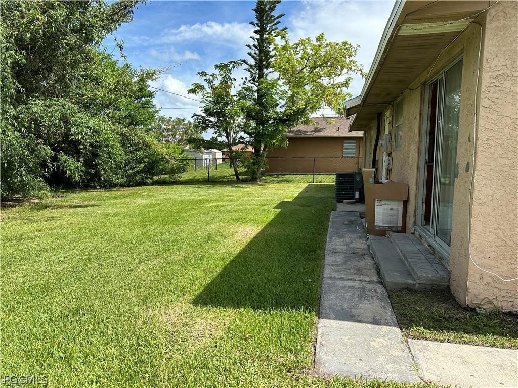 8  Roanoke Drive