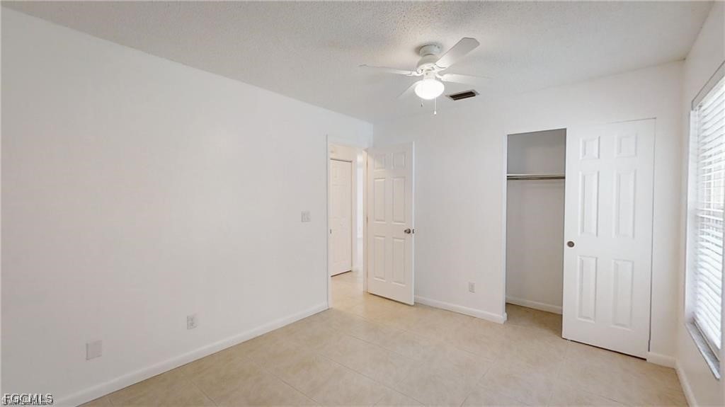 2303 NE 6th Street, Apt 3