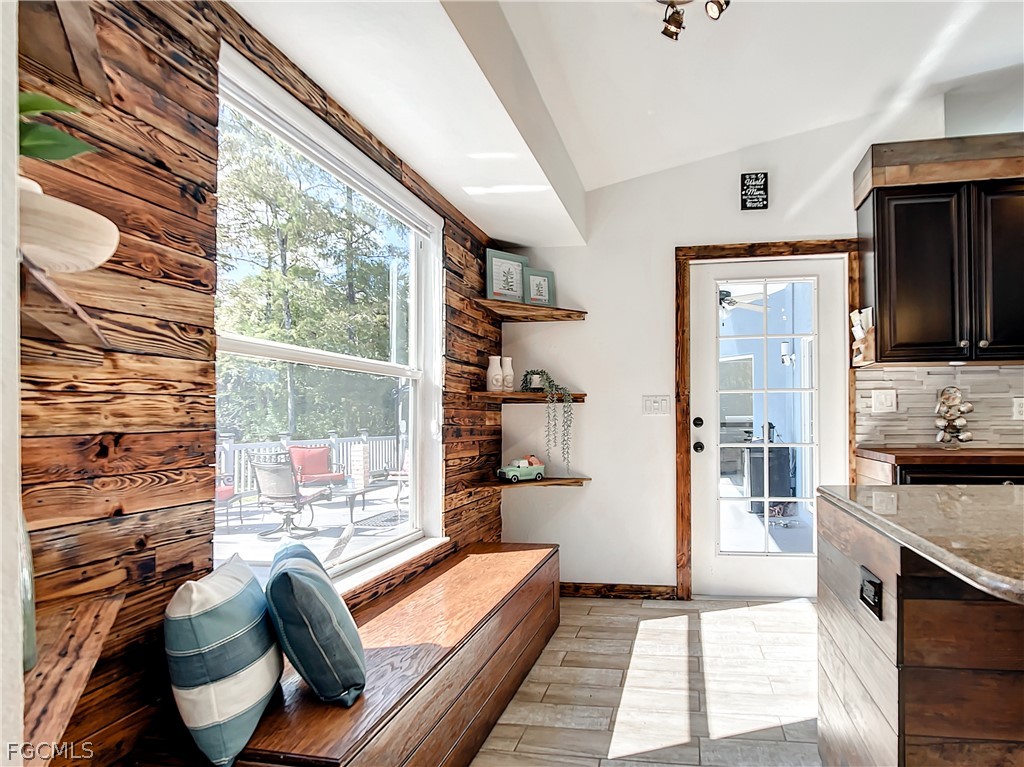 2511  6th Street
