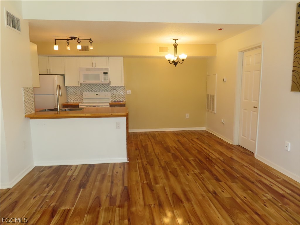 12630 Equestrian Circle, Apt 1806