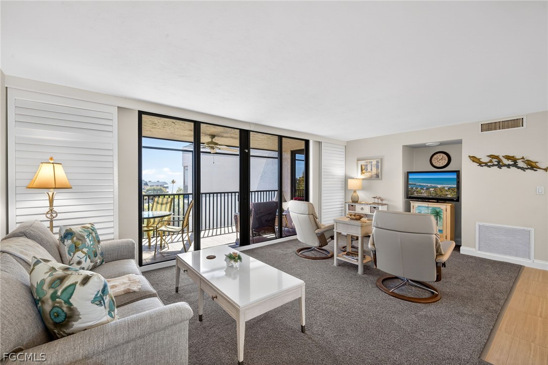 1299  Middle Gulf Drive, Apt 243