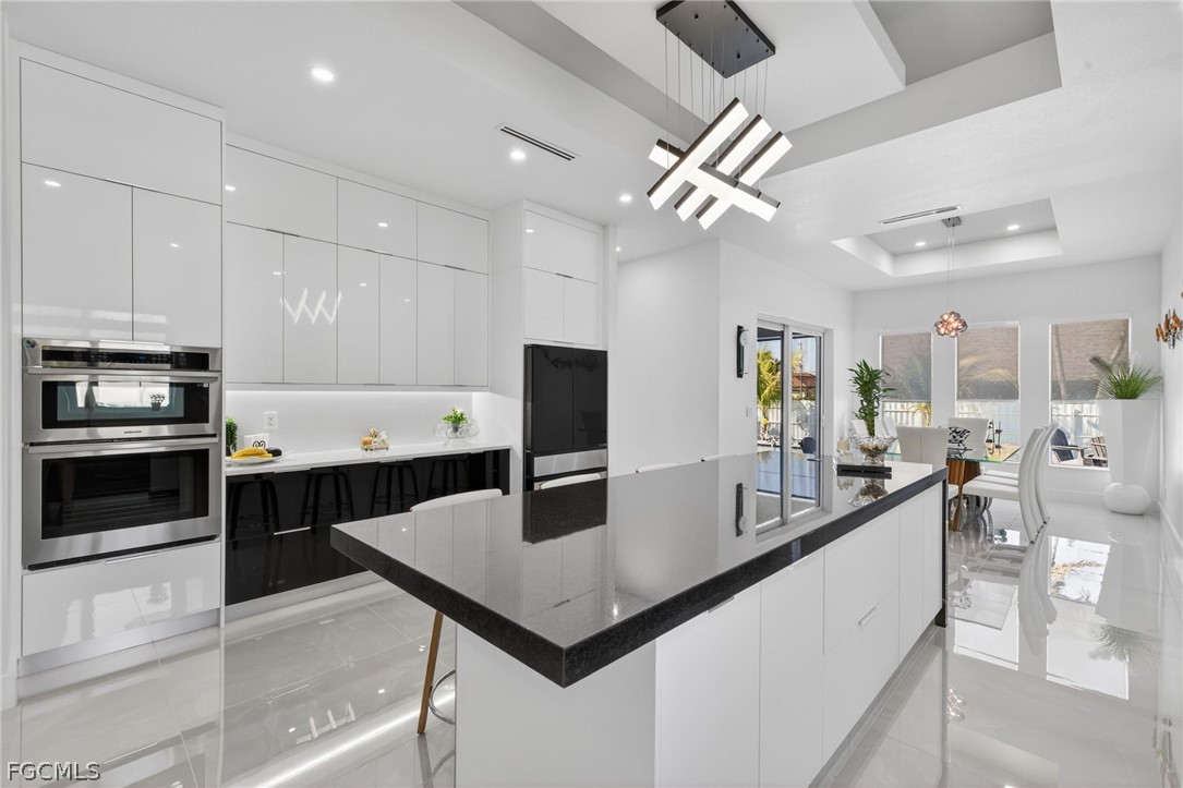 523 SW 23rd Street