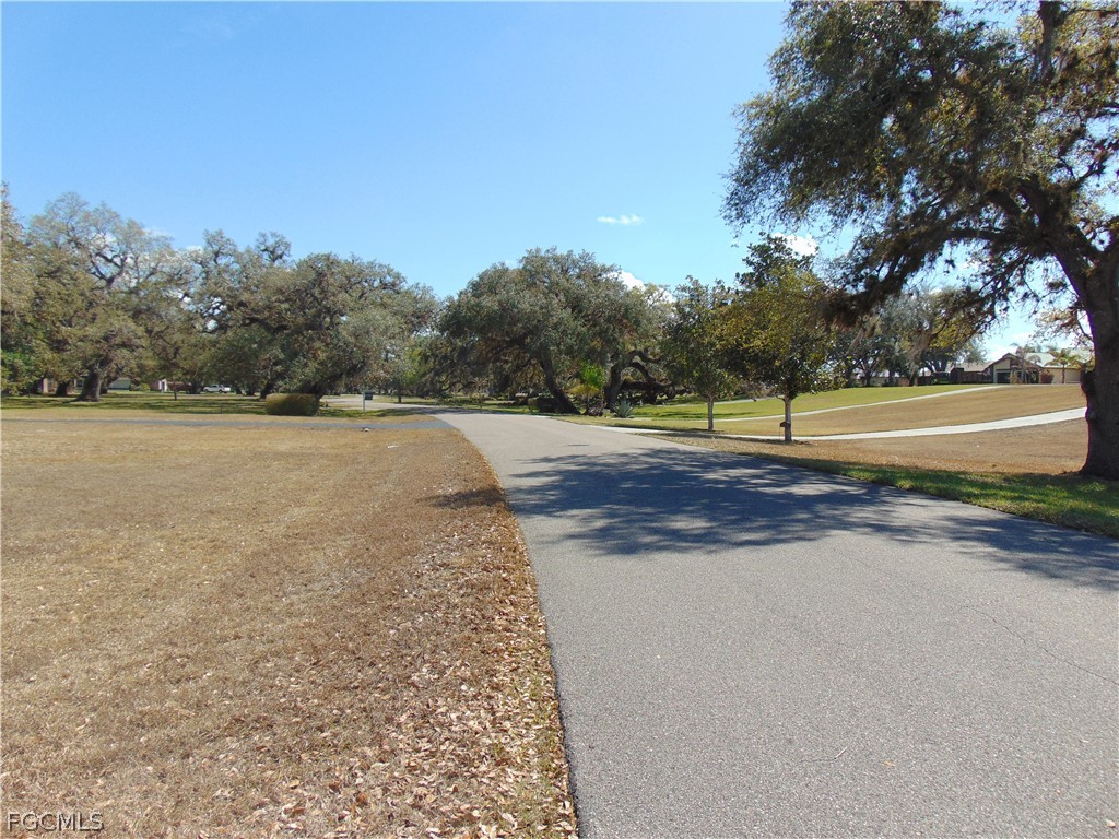 1092 Riverbend Drive
