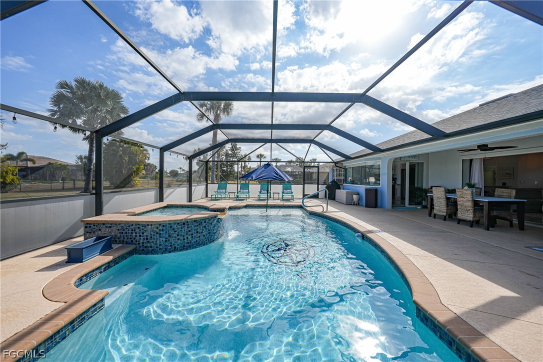 600 Royal Poinciana