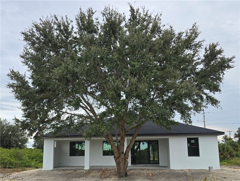 529  Theodore Vail Street