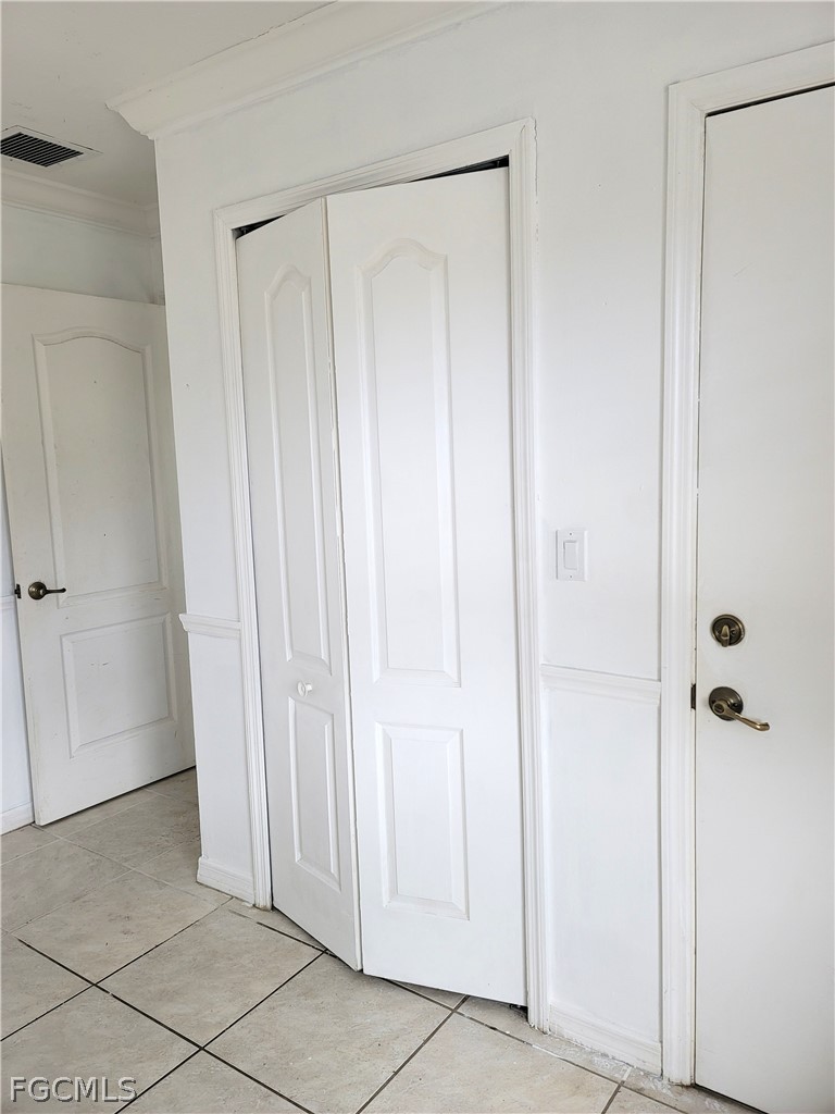 1014 Country Club Boulevard, Apt 2