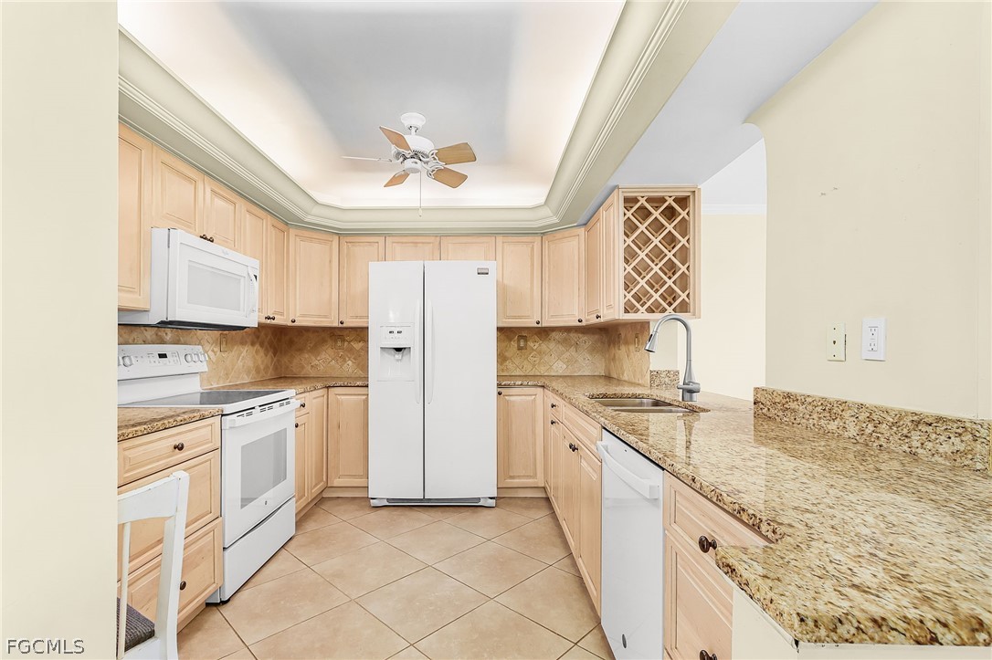 6660  Estero Boulevard, Apt 303
